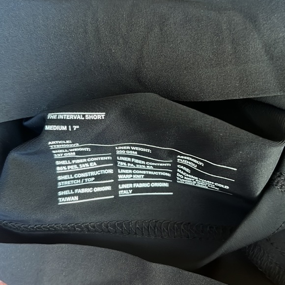 NWT Ten Thousand Black Interval Short (Liner) 7" Size Medium - Picture 5 of 5